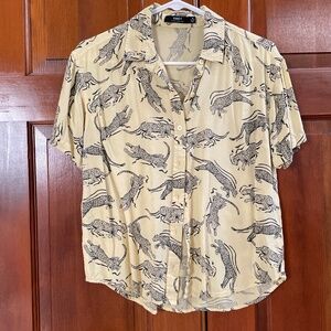 OBEY women’s big cat button up